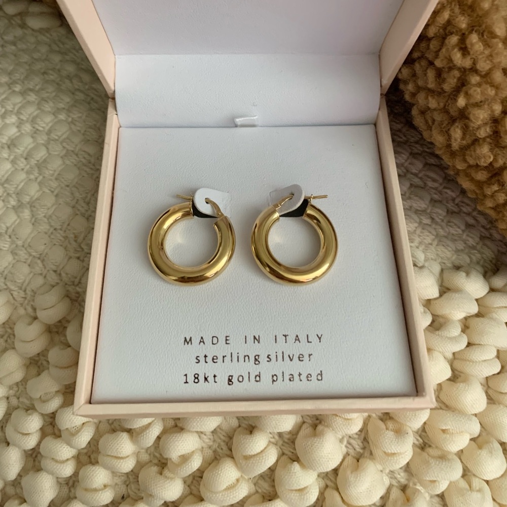 Gold earrings